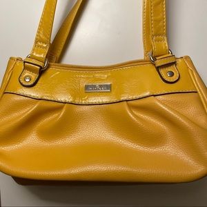 yellow baguette shoulder bag
